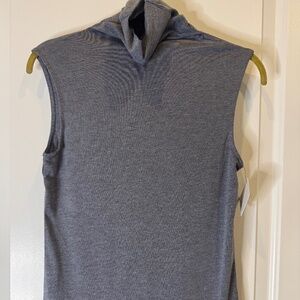 NWT Halogen Sleeveless Turtleneck Sz Small